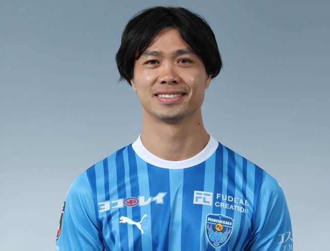 Công Phượng đột ngột chia tay Yokohama FC, chính thức rời Nhật Bản
